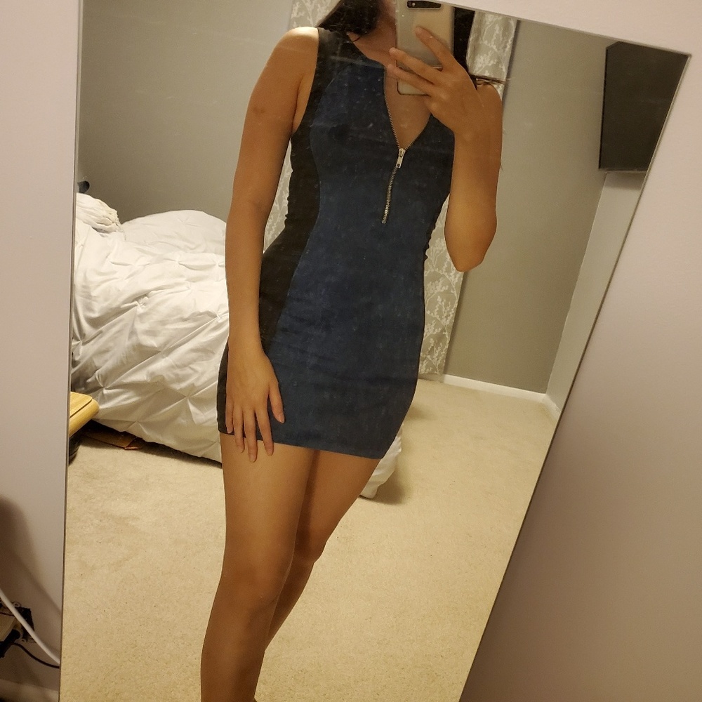 Body Con Sleeveless Dress